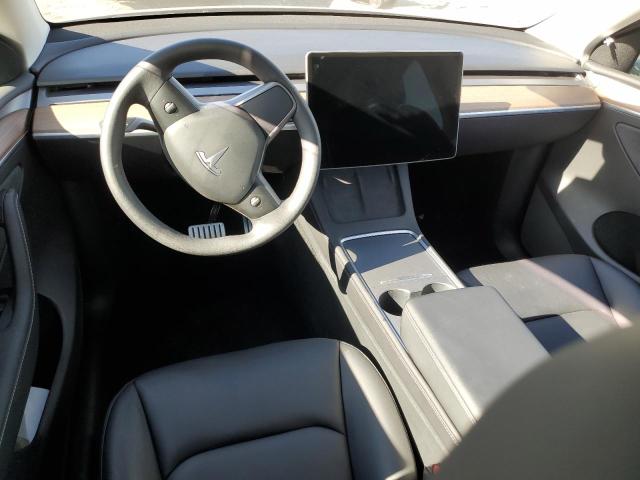 7SAYGDEF0NF523985 - 2022 TESLA MODEL Y GRAY photo 8