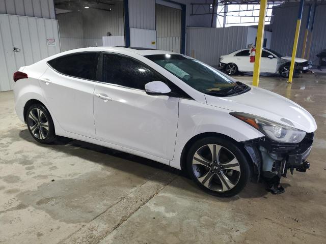 KMHDH4AH7FU283824 - 2015 HYUNDAI ELANTRA SE WHITE photo 4