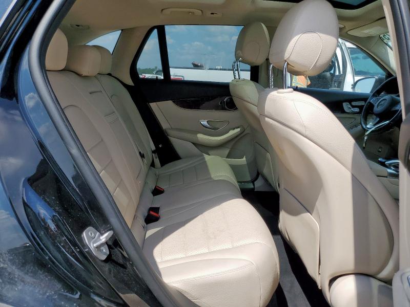 WDC0G4KB5GF100453 - 2016 MERCEDES-BENZ GLC 300 4MATIC BLACK photo 11