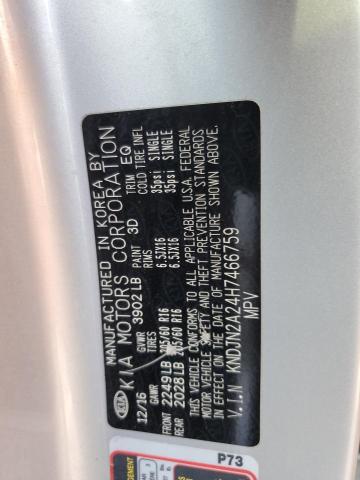 KNDJN2A24H7466759 - 2017 KIA SOUL SILVER photo 12