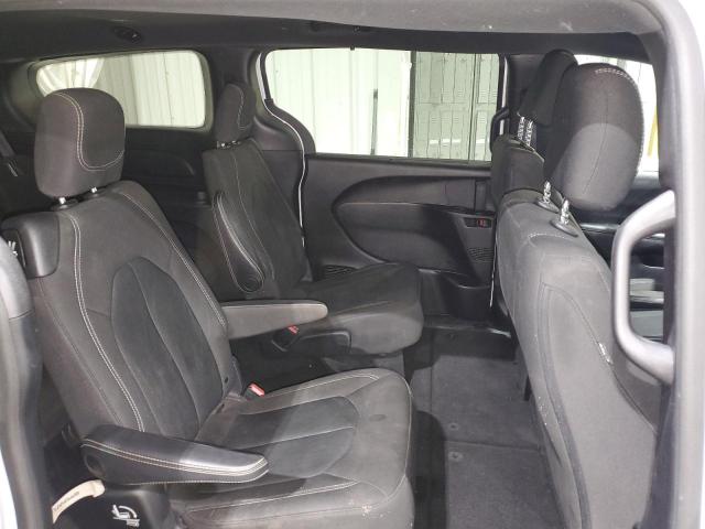 2C4RC1FG2KR507371 - 2019 CHRYSLER PACIFICA TOURING PLUS WHITE photo 11