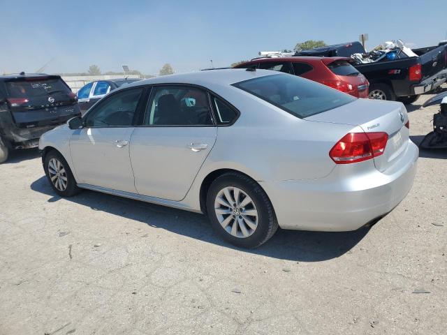 1VWAT7A31FC035132 - 2015 VOLKSWAGEN PASSAT S ვერცხლისფერი ფოტო 2