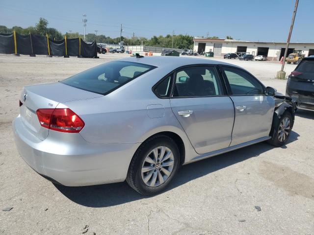 1VWAT7A31FC035132 - 2015 VOLKSWAGEN PASSAT S ვერცხლისფერი ფოტო 3