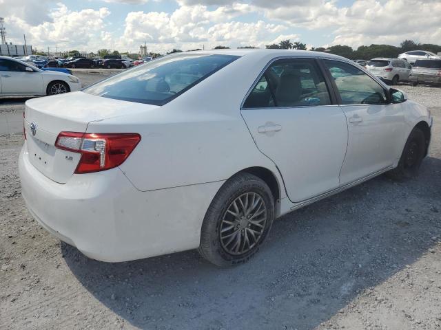 4T4BF1FK6CR205746 - 2012 TOYOTA CAMRY BASE თეთრი ფოტო 3