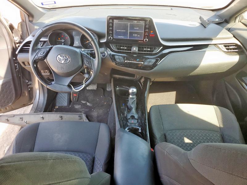 JTNKHMBX2M1125323 - 2021 TOYOTA C-HR XLE Boz foto 8