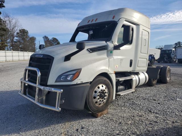 1FUJHHDR2NLNP8300 - 2022 FREIGHTLINER CASCADIA 1 BEIGE photo 2