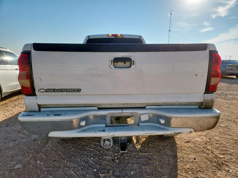 1GCHC23286F105524 - 2006 CHEVROLET SILVERADO C2500 HEAVY DUTY WHITE photo 6