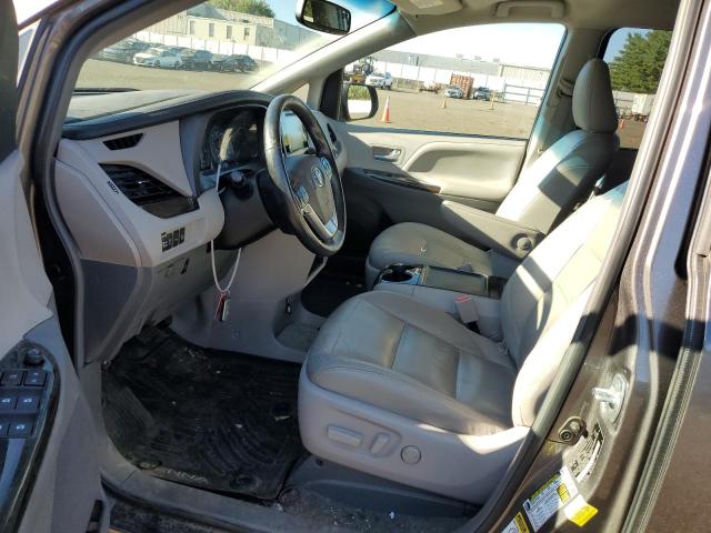 5TDYZ3DC0HS798507 - 2017 TOYOTA SIENNA XLE TAN photo 7