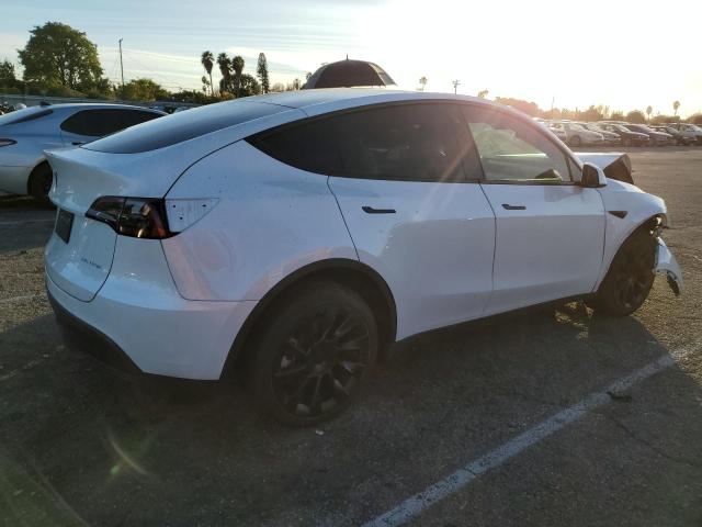 7SAYGDEE3PF589683 - 2023 TESLA MODEL Y WHITE photo 3