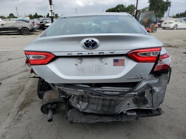 4T1B31HK8JU504362 - 2018 TOYOTA CAMRY LE SILVER photo 6