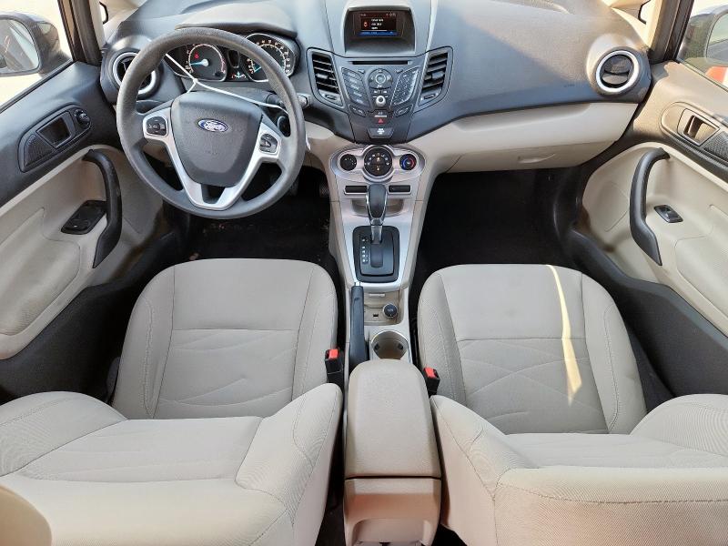 3FADP4BJXJM122248 - 2018 FORD FIESTA SE BLACK photo 8