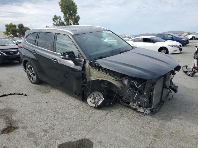 5TDGZRAH4MS526552 - 2021 TOYOTA HIGHLANDER XLE Qara foto 4