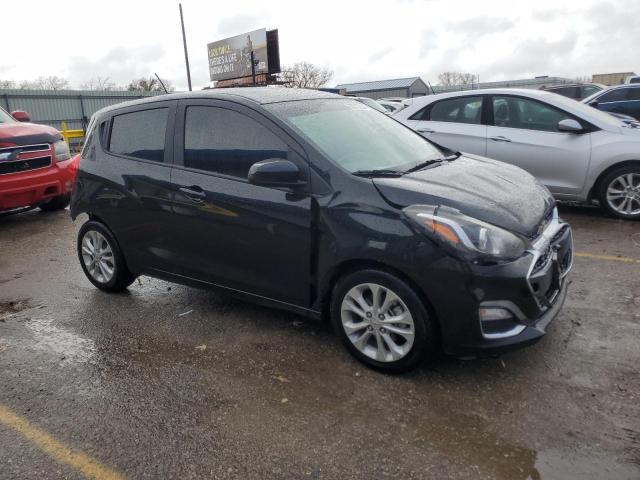 KL8CD6SA2LC447628 - 2020 CHEVROLET SPARK 1LT 黑色 照片 4