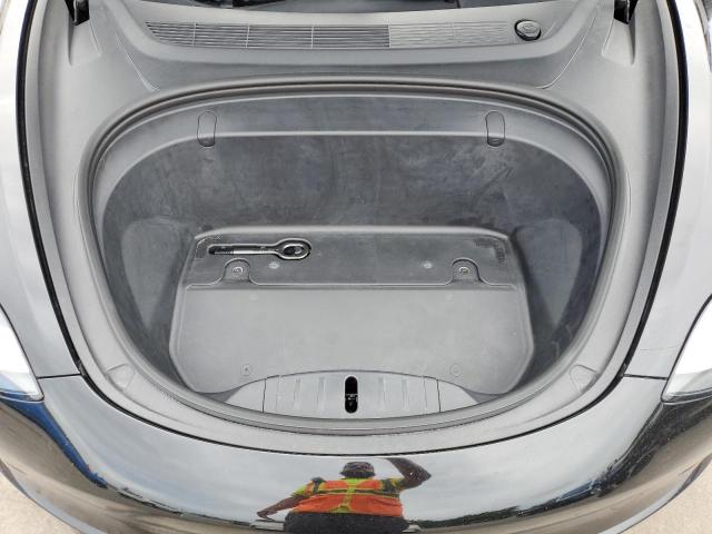 5YJ3E1EB2KF195098 - 2019 TESLA MODEL 3 Սև լուսանկար 11