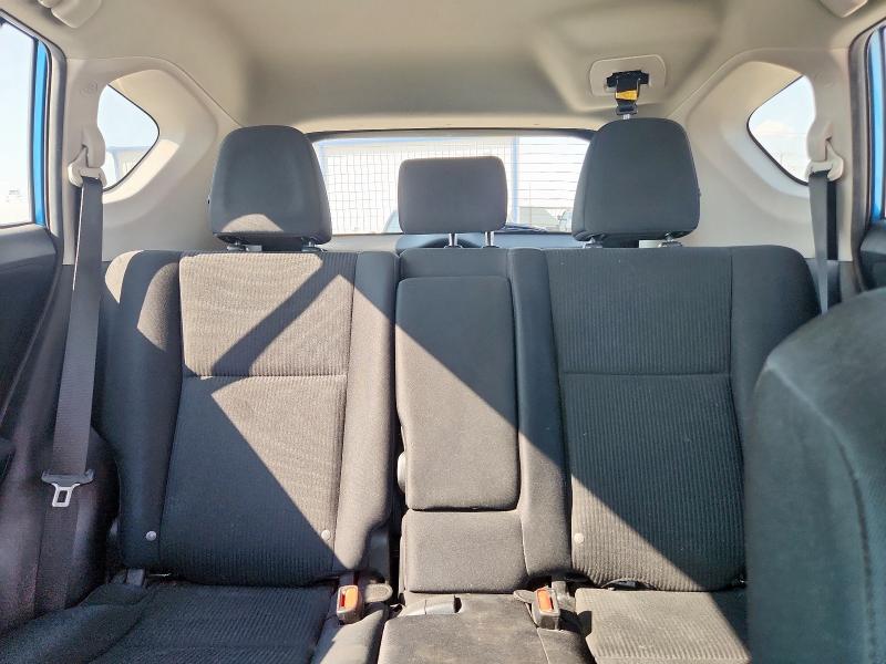 2T3ZFREV0HW400808 - 2017 TOYOTA RAV4 LE BLUE photo 10