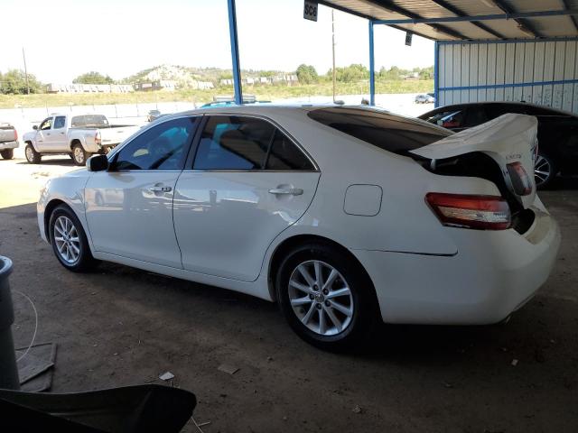 4T1BK3EK9BU629083 - 2011 TOYOTA CAMRY SE WHITE photo 2