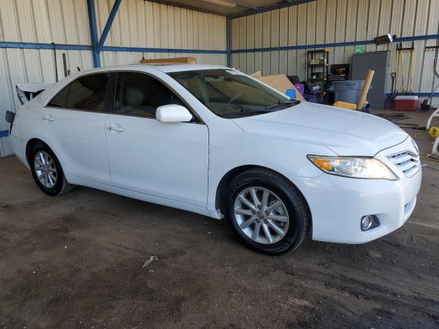 4T1BK3EK9BU629083 - 2011 TOYOTA CAMRY SE WHITE photo 4