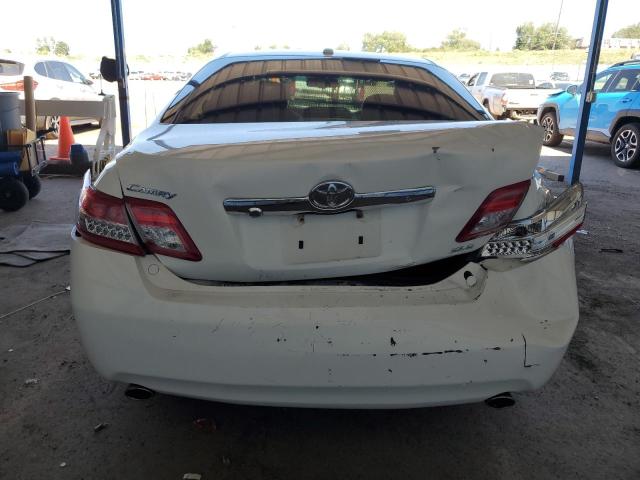 4T1BK3EK9BU629083 - 2011 TOYOTA CAMRY SE WHITE photo 6