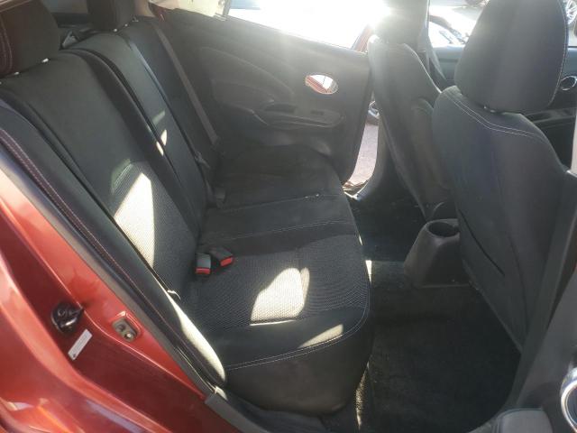 3N1CN7AP3JL869539 - 2018 NISSAN VERSA S RED photo 10