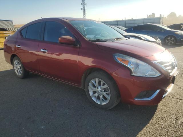 3N1CN7AP3JL869539 - 2018 NISSAN VERSA S RED photo 4