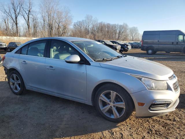 1G1PE5SB8F7133738 - 2015 CHEVROLET CRUZE LT SILVER photo 4