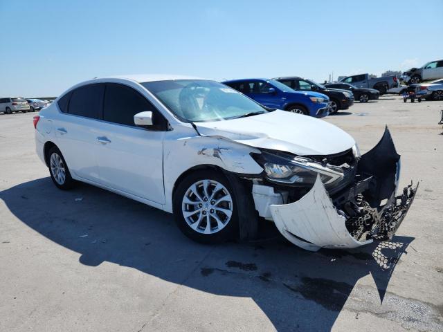 3N1AB7AP0JL652353 - 2018 NISSAN SENTRA S WHITE photo 4