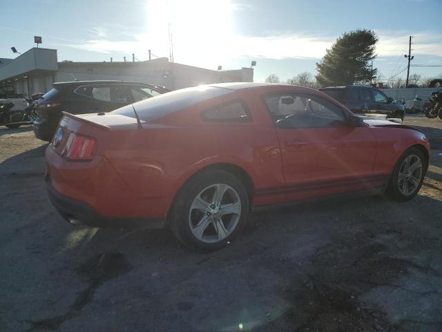 1ZVBP8AN7A5149178 - 2010 FORD MUSTANG RED photo 3