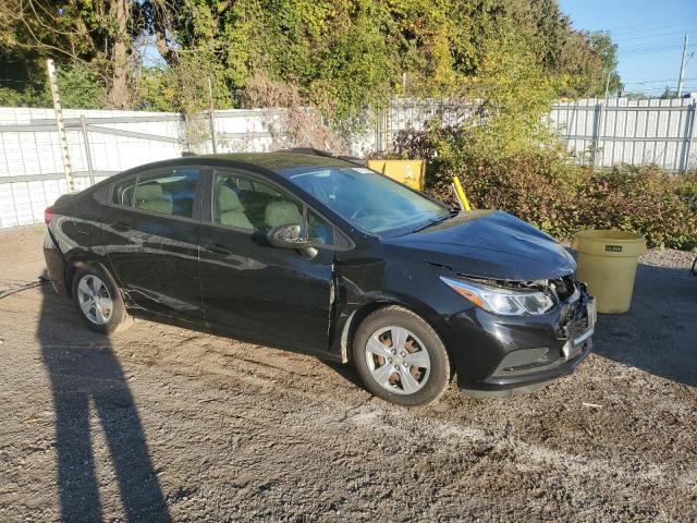 1G1BC5SM7J7105312 - 2018 CHEVROLET CRUZE LS შავი ფოტო 4