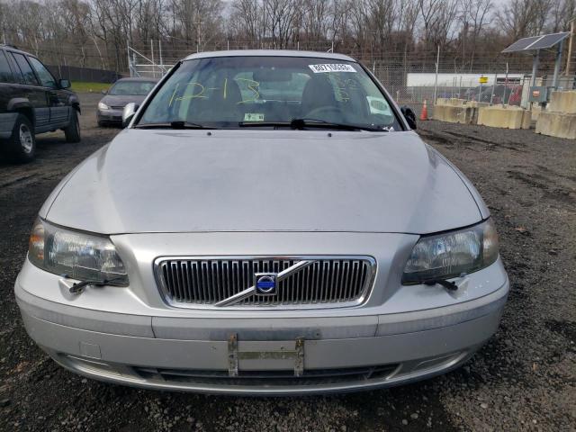 YV1SW61RX22216429 - 2002 VOLVO V70 SILVER photo 5