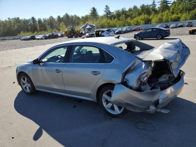 1VWBP7A32CC003133 - 2012 VOLKSWAGEN PASSAT SE ვერცხლისფერი ფოტო 2