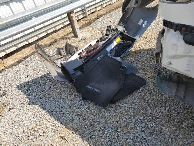 5TDKKRFH2FS046746 - 2015 TOYOTA HIGHLANDER XLE أبيض صورة 13