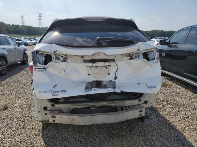 5TDKKRFH2FS046746 - 2015 TOYOTA HIGHLANDER XLE أبيض صورة 6