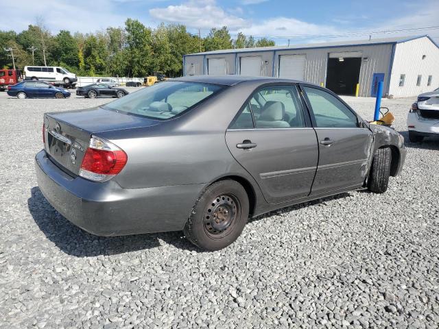 4T1BE32K35U941643 - 2005 TOYOTA CAMRY LE GRAY photo 3