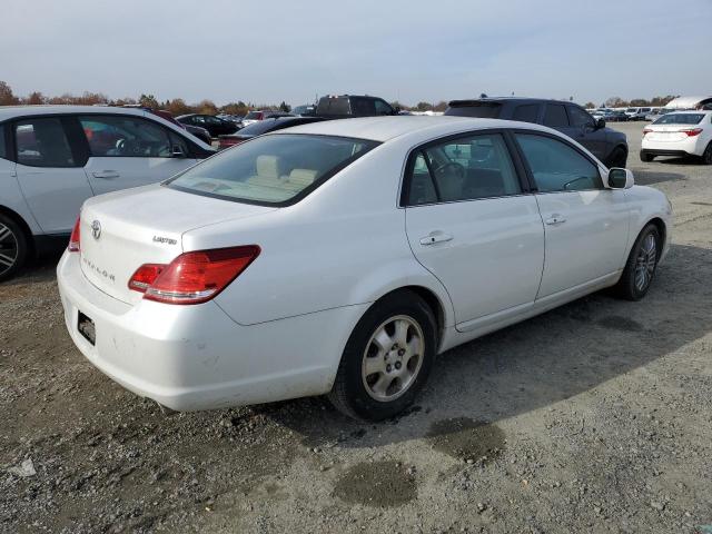 4T1BK36B56U163737 - 2006 TOYOTA AVALON XL WHITE photo 3