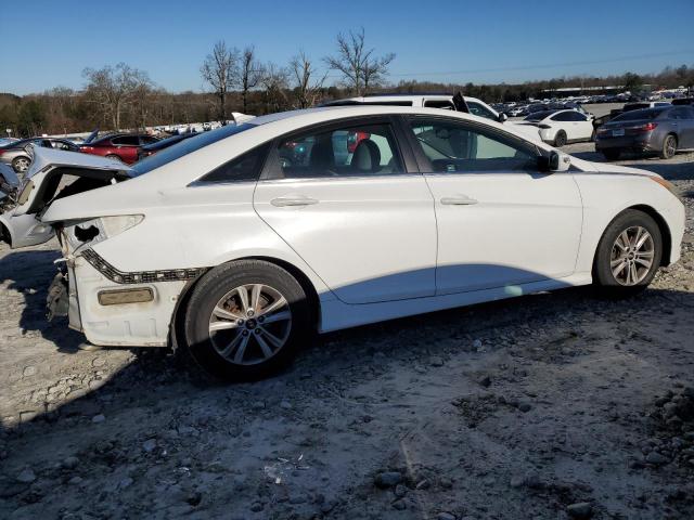 5NPEB4AC9EH821768 - 2014 HYUNDAI SONATA GLS WHITE photo 3