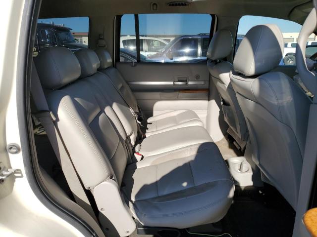 1A8HW58TX9F707140 - 2009 CHRYSLER ASPEN LIMITED BEIGE photo 10
