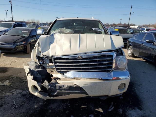 1A8HW58TX9F707140 - 2009 CHRYSLER ASPEN LIMITED BEIGE photo 5