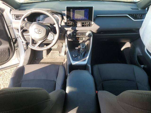 4T3T6RFVXPU116511 - 2023 TOYOTA RAV4 SE WHITE photo 8