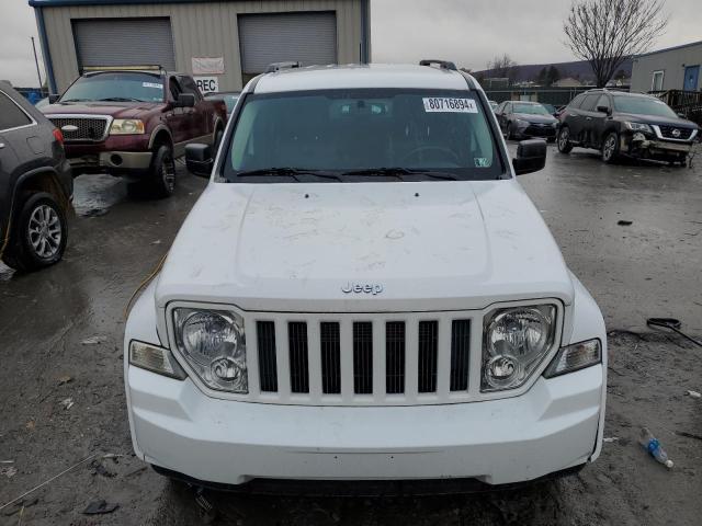 1C4PJMAK9CW168398 - 2012 JEEP LIBERTY SPORT WHITE photo 5