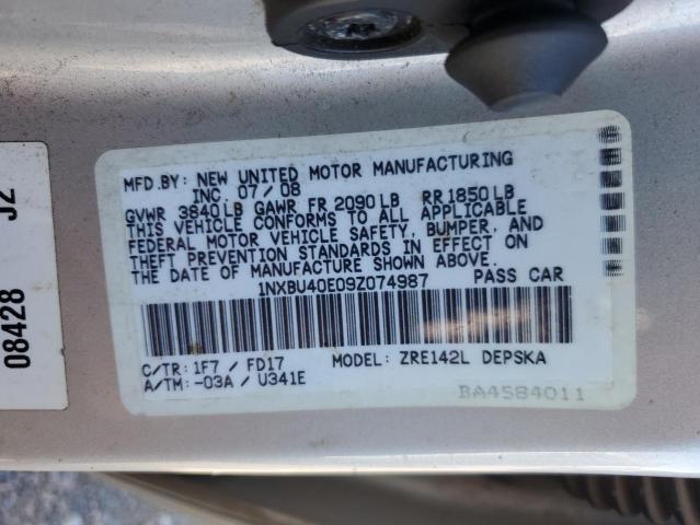 1NXBU40E09Z074987 - 2009 TOYOTA COROLLA BASE Srebrny zdjęcie 12