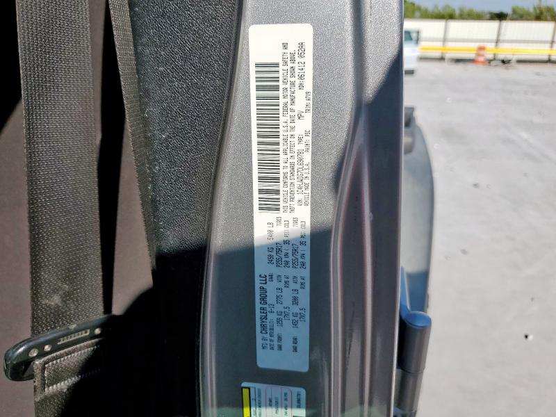 1C4HJWDG7DL690781 - 2013 JEEP WRANGLER U SPORT SILVER photo 14