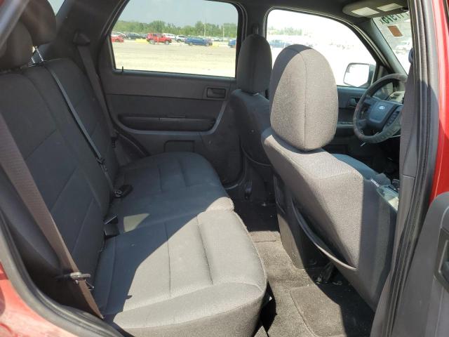 1FMCU0DGXBKB71737 - 2011 FORD ESCAPE XLT RED photo 11