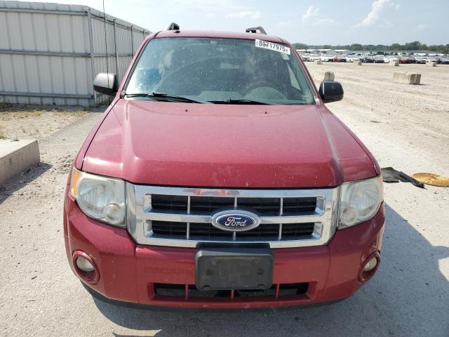 1FMCU0DGXBKB71737 - 2011 FORD ESCAPE XLT RED photo 5