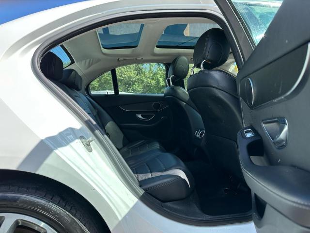 WDDWF4KB6GR148065 - 2016 MERCEDES-BENZ C 300 4MATIC WHITE photo 8