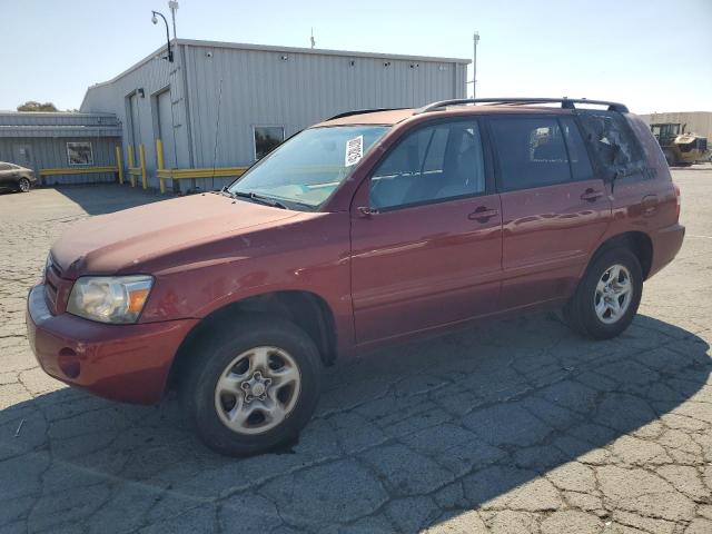 2004 TOYOTA HIGHLANDER, 