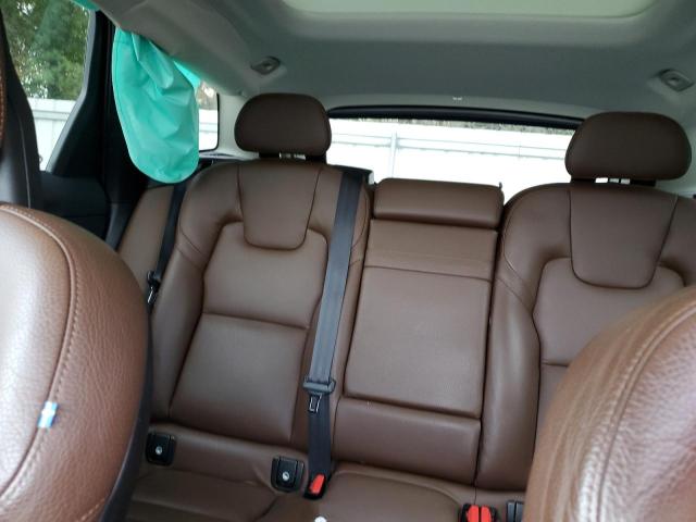 LYVA22RK2JB096569 - 2018 VOLVO XC60 T6 WHITE photo 10