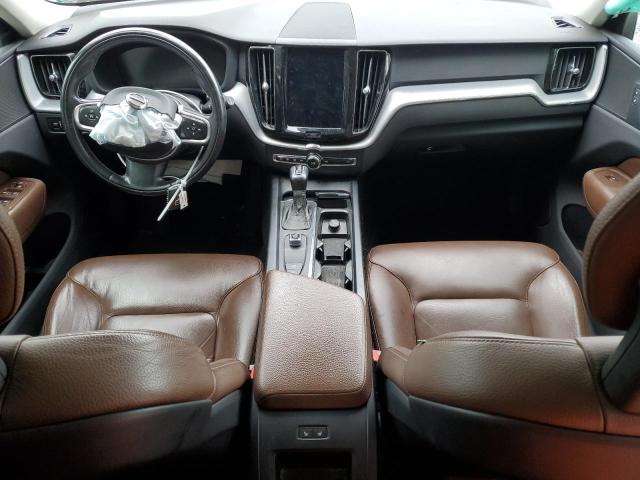 LYVA22RK2JB096569 - 2018 VOLVO XC60 T6 WHITE photo 8