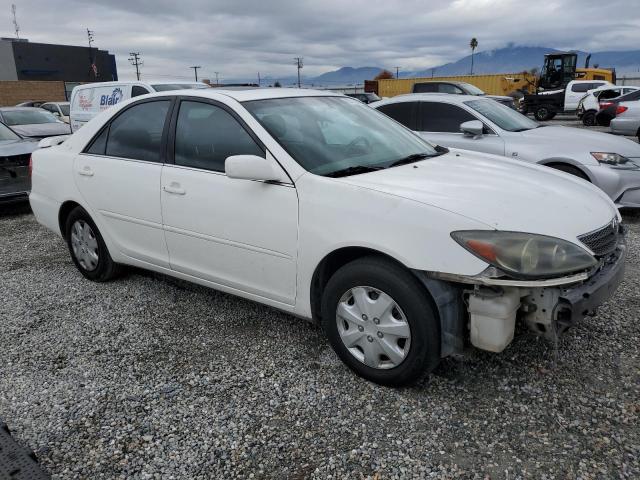 4T1BE32K63U236493 - 2003 TOYOTA CAMRY LE WHITE photo 4