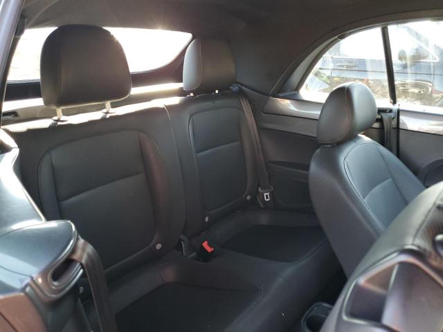 3VW5P7AT2DM821636 - 2013 VOLKSWAGEN BEETLE GRAY photo 10