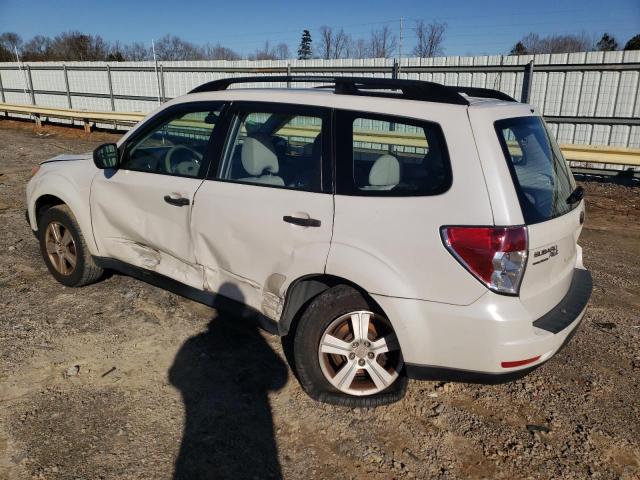 JF2SH6BC4AH765017 - 2010 SUBARU FORESTER XS Weiß Foto 2